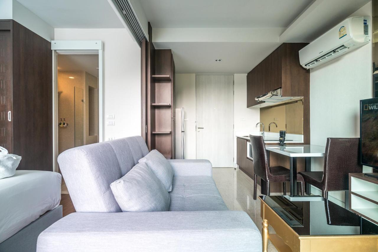 At Aristo By Lofty Appartement *